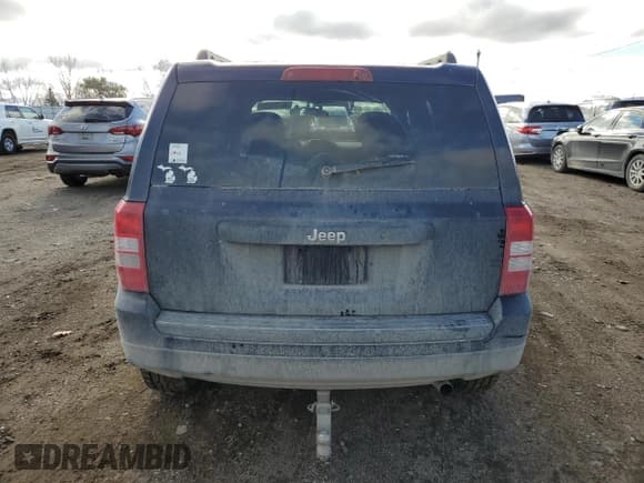 ✅ 2014 Jeep Patriot • VIN: 1C4NJPAB6ED822877 • Lot: 80121384. Wystawiony na Copart z przebiegiem 171 962 mil. Bezpłatny archiwum sprzedaży aukcyjnych z USA i szczegółowy raport historii pojazdu na DreamBid. Zdjęcie 6.