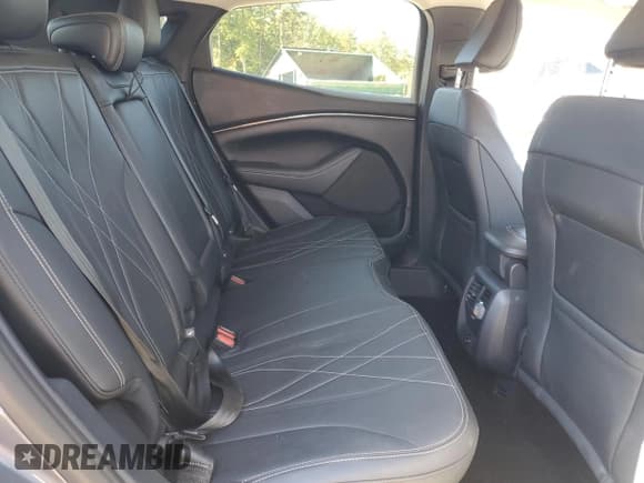 ✅ 2021 Ford Mustang Mach-E Select • VIN: 3FMTK1SS7MMA19977 • Lot: 86126555. Wystawiony na Copart z przebiegiem 45 355 mil. Bezpłatny archiwum sprzedaży aukcyjnych z USA i szczegółowy raport historii pojazdu na DreamBid. Zdjęcie 10.