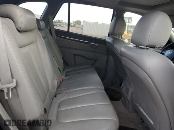 ✅ 2007 Hyundai Santa Fe SE • VIN: 5NMSH73E77H124827 • Lot: 77488624. Listed on Copart with 173,410 mi. Free auction sales archive from the USA and detailed vehicle history report at DreamBid. Image 11.