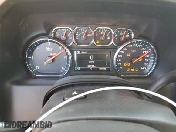 ✅ 2020 Chevrolet Suburban LS • VIN: 1GNSKGKC1LR209127 • Lot: 75593484. Listed on Copart with 60,782 mi. Free auction sales archive from the USA and detailed vehicle history report at DreamBid. Image 9.