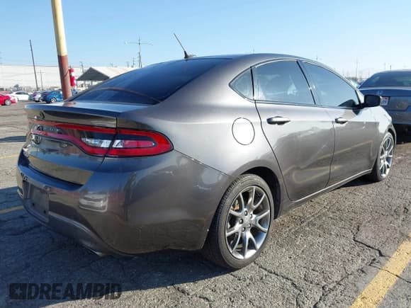✅ 2015 Dodge Dart SXT • VIN: 1C3CDFBB5FD117372 • Лот: 43618121. Опубликован ранее на IAAI с пробегом 98 570 миль. Бесплатный доступ к архиву аукционных продаж из США и подробный отчёт об истории автомобиля на DreamBid. Изображение 4.