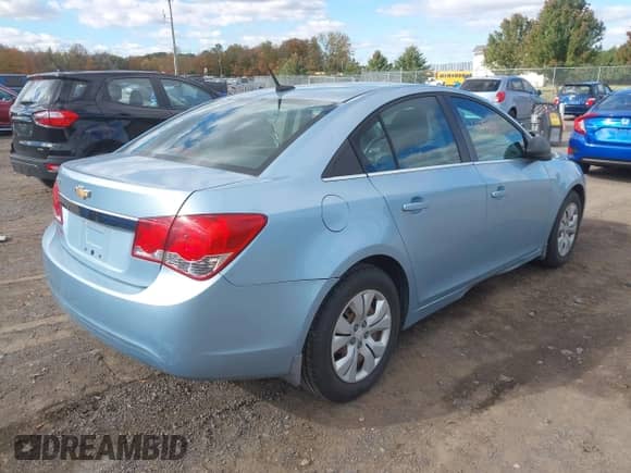 2012 Chevrolet Cruze LS с VIN 1G1PC5SH5C7272151, выставлен на аукционе IAAI как лот 43394159 с пробегом 113 798 миль миль и . История ставок и продаж доступна на DreamBid. Изображение 4.