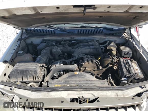 ✅ 2004 Ford Explorer Eddie Bauer • VIN: 1FMDU64KX4UB75290 • Лот: 86783445. Опубликован ранее на Copart с пробегом 183 975 миль. Бесплатный доступ к архиву аукционных продаж из США и подробный отчёт об истории автомобиля на DreamBid. Изображение 12.