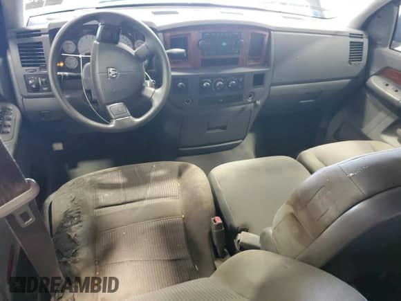 2006 Dodge 1500 Laramie z VIN 1D7HU18216S646119, wystawiony jako Copart lot #69236755 z przebiegiem 276 183 mil mil oraz Szkoda całkowita • Salvage title. Historia ofert i sprzedaży dostępna na DreamBid. Obrazek 8.