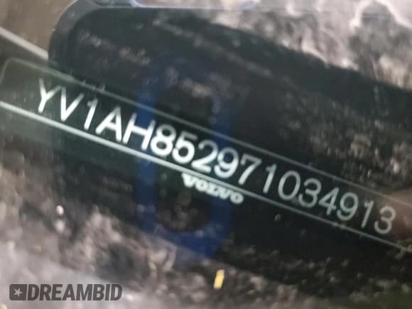 ✅ 2007 Volvo S80 V8 • VIN: YV1AH852971034913 • Lot: 91924715. Listed on Copart with 300,614 mi. Free auction sales archive from the USA and detailed vehicle history report at DreamBid. Image 12.