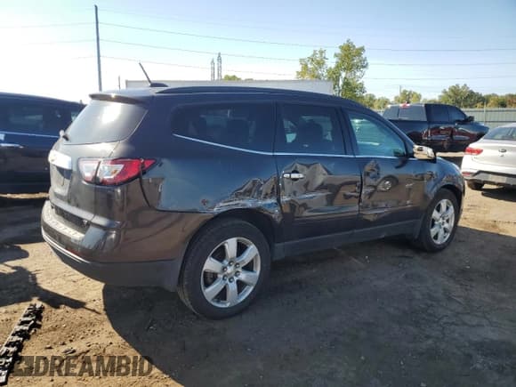 ✅ 2017 Chevrolet Traverse LT • VIN: 1GNKRGKD4HJ236624 • Лот: 71870725. Опубликован ранее на Copart с пробегом Не указан. Бесплатный доступ к архиву аукционных продаж из США и подробный отчёт об истории автомобиля на DreamBid. Изображение 3.