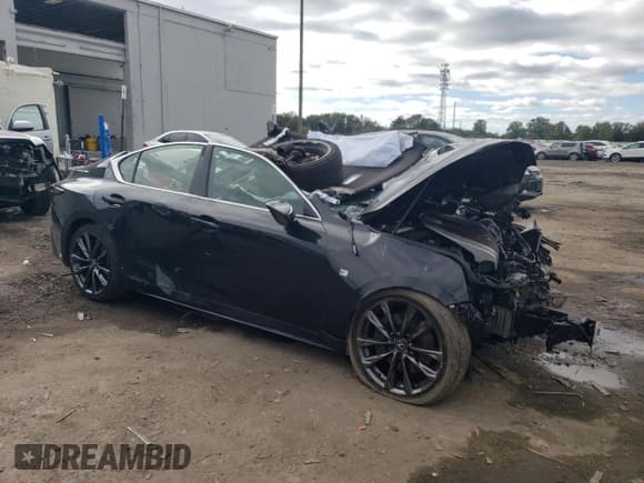 ✅ 2023 Lexus IS 350 F Sport • VIN: JTHGZ1E23P5029797 • Lot: 86334015. Wystawiony na Copart z przebiegiem Nie podano. Bezpłatny archiwum sprzedaży aukcyjnych z USA i szczegółowy raport historii pojazdu na DreamBid. Zdjęcie 4.