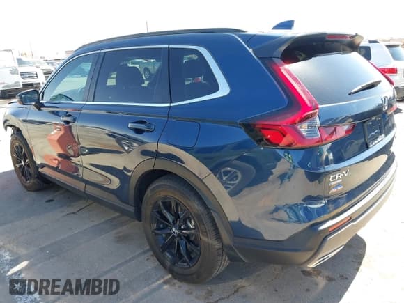 ✅ 2024 Honda CR-V Sport-L • VIN: 5J6RS5H82RL005215 • Лот: 41677058. Опубликован ранее на IAAI с пробегом 7 531 миль. Бесплатный доступ к архиву аукционных продаж из США и подробный отчёт об истории автомобиля на DreamBid. Изображение 3.