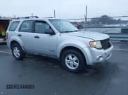 ✅ 2008 Ford Escape XLS • VIN: 1FMCU02Z18KC16304 • Lot: 41421555. Listed on IAAI with 172,985 mi. Free auction sales archive from the USA and detailed vehicle history report at DreamBid. Image 1.