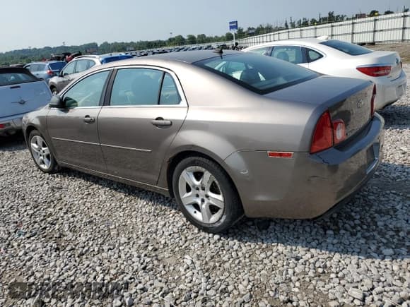 ✅ 2010 Chevrolet Malibu 1LS • VIN: 1G1ZB5EB7AF246477 • Lot: 64604514. Listed on Copart with Not provided. Free auction sales archive from the USA and detailed vehicle history report at DreamBid. Image 2.