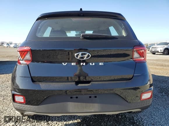 ✅ 2021 Hyundai Venue SE • VIN: KMHRB8A33MU118885 • Lot: 81846024. Listed on Copart with 38,320 mi. Free auction sales archive from the USA and detailed vehicle history report at DreamBid. Image 6.