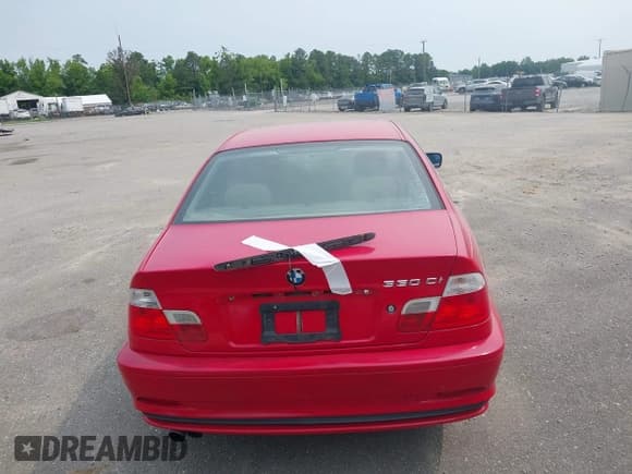 ✅ 2002 BMW 3 Series 330Ci • VIN: WBABN53412JU39577 • Lot: 42320880. Listed on IAAI with 120,153 mi. Free auction sales archive from the USA and detailed vehicle history report at DreamBid. Image 16.