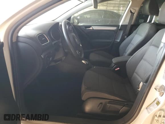 ✅ 2014 Volkswagen Golf TDI w/Sunroof & Nav • VIN: WVWDM7AJ0EW011395 • Лот: 71323244. Опубликован ранее на Copart с пробегом 177 729 миль. Бесплатный доступ к архиву аукционных продаж из США и подробный отчёт об истории автомобиля на DreamBid. Изображение 7.