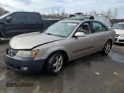 ✅ 2008 Hyundai Sonata SE • VIN: 5NPEU46F68H299411 • Лот: 78396604. Опубликован ранее на Copart с пробегом 239 263 миль. Бесплатный доступ к архиву аукционных продаж из США и подробный отчёт об истории автомобиля на DreamBid. Изображение 1.