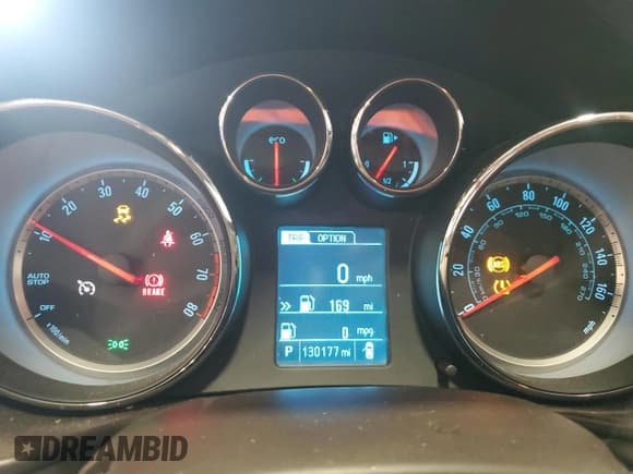 ✅ 2013 Buick Regal • VIN: 2G4GR5ER8D9224231 • Lot: 84811355. Listed on Copart with 130,177 mi. Free auction sales archive from the USA and detailed vehicle history report at DreamBid. Image 9.