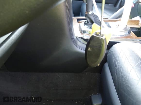 ✅ 2013 Infiniti QX56 • VIN: JN8AZ2NE1D9061003 • Lot: 42922786. Wystawiony na IAAI z przebiegiem 159 504 mil. Bezpłatny archiwum sprzedaży aukcyjnych z USA i szczegółowy raport historii pojazdu na DreamBid. Zdjęcie 11.