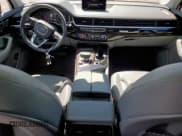 ✅ 2017 Audi Q7 Premium • VIN: WA1AAAF76HD042960 • Lot: 67291315. Wystawiony na Copart z przebiegiem 79 872 mil. Bezpłatny archiwum sprzedaży aukcyjnych z USA i szczegółowy raport historii pojazdu na DreamBid. Zdjęcie 8.