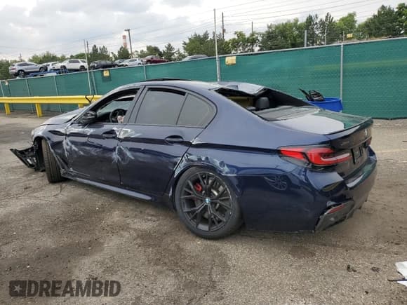 ✅ 2021 BMW 5 Series M550i xDrive • VIN: WBA13BK06MCF92030 • Lot: 66955065. Wystawiony na Copart z przebiegiem Nie podano. Bezpłatny archiwum sprzedaży aukcyjnych z USA i szczegółowy raport historii pojazdu na DreamBid. Zdjęcie 2.