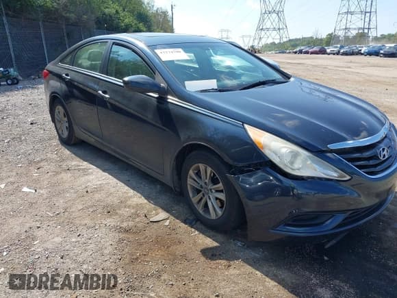 ✅ 2011 Hyundai Sonata GLS • VIN: 5NPEB4AC7BH302925 • Lot: 43274700. Listed on IAAI with 136,580 mi. Free auction sales archive from the USA and detailed vehicle history report at DreamBid. Image 1.