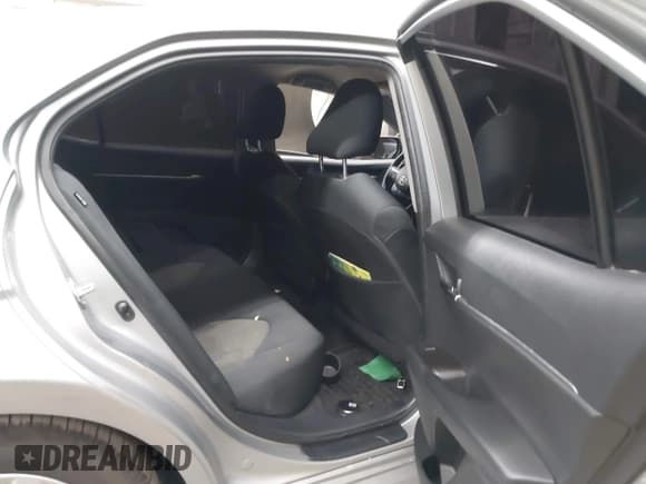 ✅ 2024 Toyota Camry LE • VIN: 4T1C11AK7RU226196 • Лот: 43483021. Опубликован ранее на IAAI с пробегом 31 031 миль. Бесплатный доступ к архиву аукционных продаж из США и подробный отчёт об истории автомобиля на DreamBid. Изображение 8.