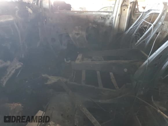 ✅ 2021 Chevrolet Silverado 2500HD Custom • VIN: 1GC4YME79MF261542 • Лот: 89683555. Опубликован ранее на Copart с пробегом Не указан. Бесплатный доступ к архиву аукционных продаж из США и подробный отчёт об истории автомобиля на DreamBid. Изображение 7.