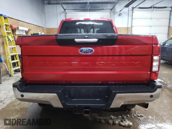 ✅ 2022 Ford F-250 XL • VIN: 1FT7W2BNXNED03489 • Lot: 84047814. Wystawiony na Copart z przebiegiem 50 899 mil. Bezpłatny archiwum sprzedaży aukcyjnych z USA i szczegółowy raport historii pojazdu na DreamBid. Zdjęcie 6.