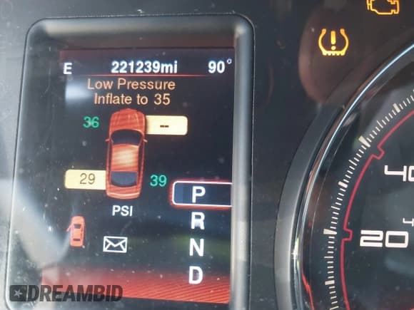 ✅ 2014 Dodge Charger Police • VIN: 2C3CDXATXEH191100 • Лот: 43221692. Опубликован ранее на IAAI с пробегом 221 239 миль. Бесплатный доступ к архиву аукционных продаж из США и подробный отчёт об истории автомобиля на DreamBid. Изображение 15.