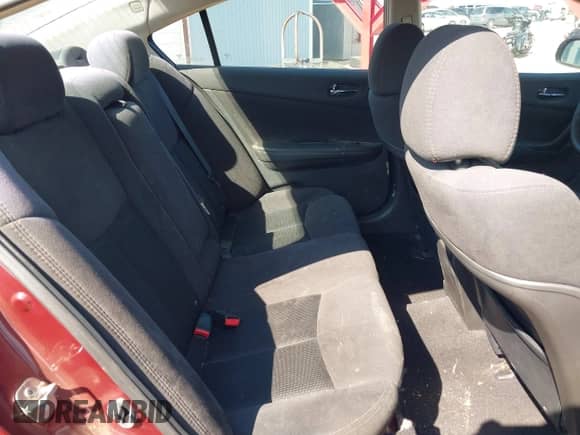 2012 Nissan Maxima S z VIN 1N4AA5AP3CC822598, wystawiony jako IAAI lot #42661298 z przebiegiem 227 902 mil mil oraz . Historia ofert i sprzedaży dostępna na DreamBid. Obrazek 8.