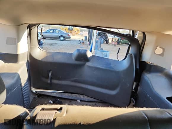 2011 Chevrolet Tahoe LS with VIN 1GNSCAE06BR352763, listed as a Copart auction lot 84748045 with 232,030 mi miles and Salvage title. Bid and sale history available at DreamBid. Image 10.