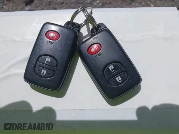 ✅ 2014 Toyota Prius Four • VIN: JTDKN3DU6E1737844 • Lot: 43063587. Wystawiony na IAAI z przebiegiem 244 353 mil. Bezpłatny archiwum sprzedaży aukcyjnych z USA i szczegółowy raport historii pojazdu na DreamBid. Zdjęcie 11.