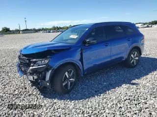 ✅ 2022 Kia Sorento EX • VIN: 5XYRH4LF7NG103599 • Лот: 81804555. Опубликован ранее на Copart с пробегом 18 426 миль. Бесплатный доступ к архиву аукционных продаж из США и подробный отчёт об истории автомобиля на DreamBid. Изображение 1.