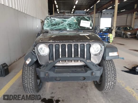 ✅ 2020 Jeep Wrangler Willys • VIN: 1C4GJXAG4LW237057 • Lot: 42044223. Listed on IAAI with 54,802 mi. Free auction sales archive from the USA and detailed vehicle history report at DreamBid. Image 13.