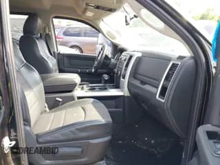 ✅ 2010 Dodge 1500 SLT • VIN: 1D7RV1CT3AS242250 • Lot: 42411995. Wystawiony na IAAI z przebiegiem 95 388 mil. Bezpłatny archiwum sprzedaży aukcyjnych z USA i szczegółowy raport historii pojazdu na DreamBid. Zdjęcie 5.