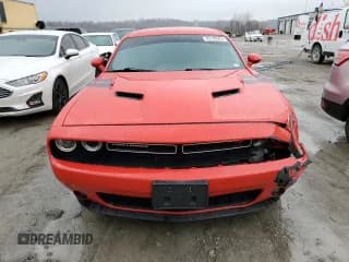 ✅ 2016 Dodge Challenger R/T • VIN: 2C3CDZBT6GH172153 • Lot: 45146303. Wystawiony na Copart z przebiegiem 95 855 mil. Bezpłatny archiwum sprzedaży aukcyjnych z USA i szczegółowy raport historii pojazdu na DreamBid. Zdjęcie 5.
