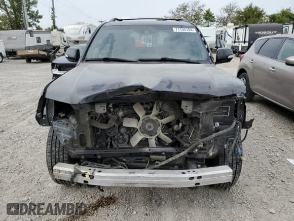 ✅ 2018 Toyota Land Cruiser • VIN: JTMCY7AJ6J4063717 • Лот: 71155184. Опубликован ранее на Copart с пробегом 107 071 миль. Бесплатный доступ к архиву аукционных продаж из США и подробный отчёт об истории автомобиля на DreamBid. Изображение 5.