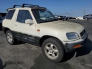 ✅ 1996 Toyota RAV4 • VIN: JT3XP10V3T0003091 • Lot: 58094785. Wystawiony na Copart z przebiegiem 191 385 mil. Bezpłatny archiwum sprzedaży aukcyjnych z USA i szczegółowy raport historii pojazdu na DreamBid. Zdjęcie 4.