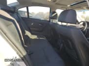 ✅ 2009 BMW 3 Series 335i • VIN: WBAPM73569E194565 • Lot: 92007365. Wystawiony na Copart z przebiegiem 107 422 mil. Bezpłatny archiwum sprzedaży aukcyjnych z USA i szczegółowy raport historii pojazdu na DreamBid. Zdjęcie 10.