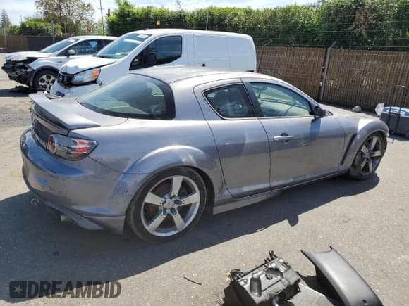 ✅ 2004 Mazda RX-8 • VIN: JM1FE173840137176 • Lot: 50568474. Wystawiony na Copart z przebiegiem 53 487 mil. Bezpłatny archiwum sprzedaży aukcyjnych z USA i szczegółowy raport historii pojazdu na DreamBid. Zdjęcie 3.