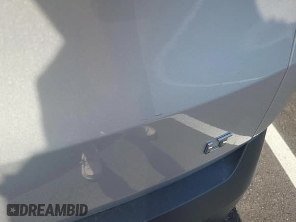 ✅ 2022 Chevrolet Traverse LT Cloth • VIN: 1GNERGKW0NJ151550 • Лот: 42727364. Опубликован ранее на IAAI с пробегом 85 699 миль. Бесплатный доступ к архиву аукционных продаж из США и подробный отчёт об истории автомобиля на DreamBid. Изображение 1.