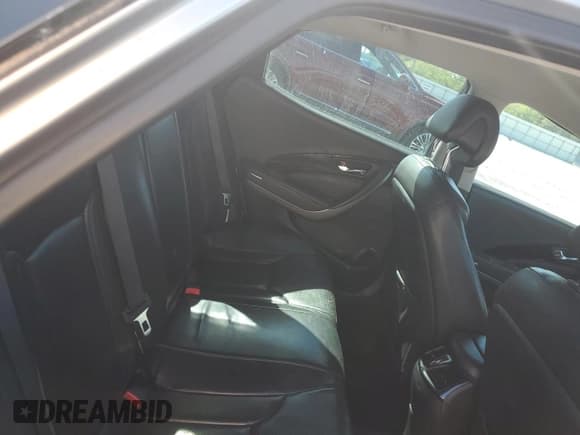 ✅ 2016 Hyundai Azera • VIN: KMHFG4JG0GA506078 • Лот: 91454275. Опубликован ранее на Copart с пробегом 126 692 миль. Бесплатный доступ к архиву аукционных продаж из США и подробный отчёт об истории автомобиля на DreamBid. Изображение 10.