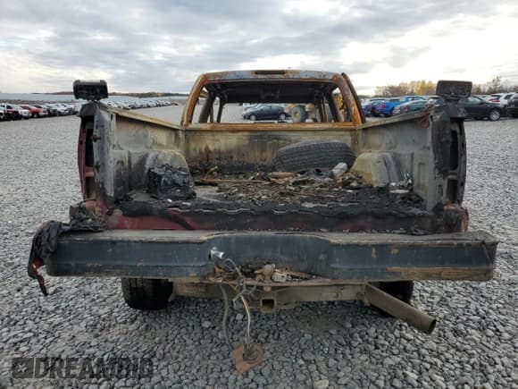 ✅ 2005 Chevrolet Silverado 2500HD LS • VIN: 1GCHK23245F961677 • Lot: 82536065. Listed on Copart with Not provided. Free auction sales archive from the USA and detailed vehicle history report at DreamBid. Image 6.