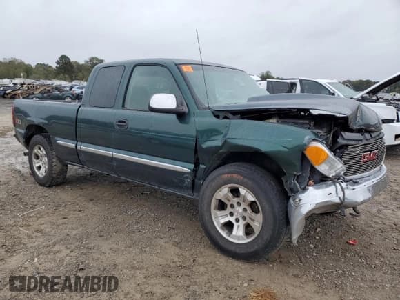 ✅ 2001 GMC Sierra 1500 SLE • VIN: 2GTEK19TX11191354 • Lot: 90355985. Listed on Copart with 149,506 mi. Free auction sales archive from the USA and detailed vehicle history report at DreamBid. Image 4.
