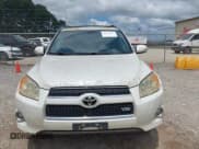 ✅ 2009 Toyota RAV4 Limited • VIN: JTMBK34V095076019 • Лот: 42814623. Опубликован ранее на IAAI с пробегом 315 916 миль. Бесплатный доступ к архиву аукционных продаж из США и подробный отчёт об истории автомобиля на DreamBid. Изображение 12.