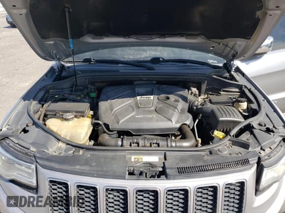 ✅ 2015 Jeep Grand Cherokee Overland • VIN: 1C4RJFCM2FC785196 • Lot: 72071175. Listed on Copart with 184,027 mi. Free auction sales archive from the USA and detailed vehicle history report at DreamBid. Image 12.