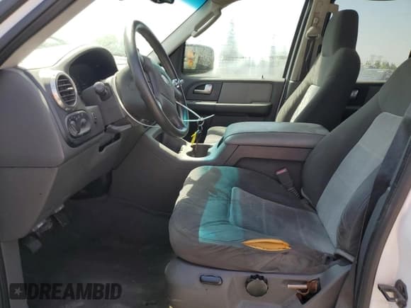 ✅ 2003 Ford Expedition Special Service • VIN: 1FMPU15L83LA73787 • Лот: 61092155. Опубликован ранее на Copart с пробегом 199 441 миль. Бесплатный доступ к архиву аукционных продаж из США и подробный отчёт об истории автомобиля на DreamBid. Изображение 7.