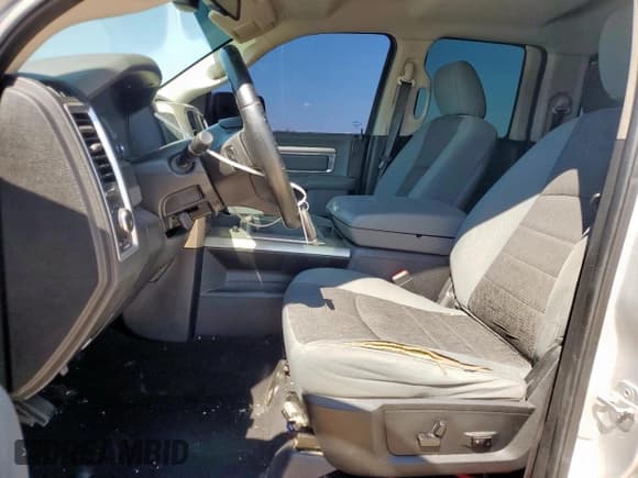 ✅ 2014 Ram 1500 Big Horn • VIN: 1C6RR6GG7ES128998 • Lot: 85841195. Wystawiony na Copart z przebiegiem 154 223 mil. Bezpłatny archiwum sprzedaży aukcyjnych z USA i szczegółowy raport historii pojazdu na DreamBid. Zdjęcie 7.