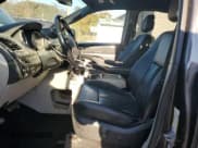 ✅ 2015 Dodge Grand Caravan SXT • VIN: 2C4RDGCG6FR671023 • Lot: 90363565. Wystawiony na Copart z przebiegiem 146 815 mil. Bezpłatny archiwum sprzedaży aukcyjnych z USA i szczegółowy raport historii pojazdu na DreamBid. Zdjęcie 7.