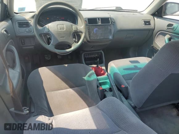 ✅ 1998 Honda Civic DX • VIN: 2HGEJ652XWH600675 • Lot: 67102285. Wystawiony na Copart z przebiegiem 122 951 mil. Bezpłatny archiwum sprzedaży aukcyjnych z USA i szczegółowy raport historii pojazdu na DreamBid. Zdjęcie 8.