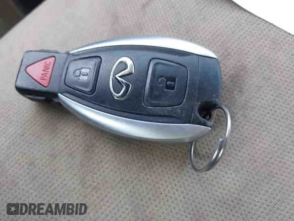 ✅ 2018 Infiniti QX30 Luxury • VIN: SJKCH5CR6JA042582 • Lot: 42963307. Listed on IAAI with 70,961 mi. Free auction sales archive from the USA and detailed vehicle history report at DreamBid. Image 11.