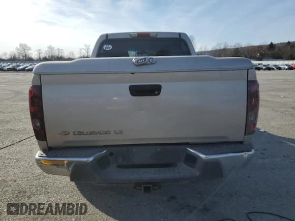 ✅ 2004 Chevrolet Colorado 1SE LS Z71 • VIN: 1GCDT136948149691 • Лот: 43540005. Опубликован ранее на Copart с пробегом 180 276 миль. Бесплатный доступ к архиву аукционных продаж из США и подробный отчёт об истории автомобиля на DreamBid. Изображение 6.